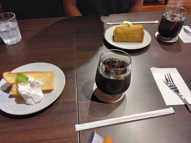シフォン&コーヒーカフェ オアシス