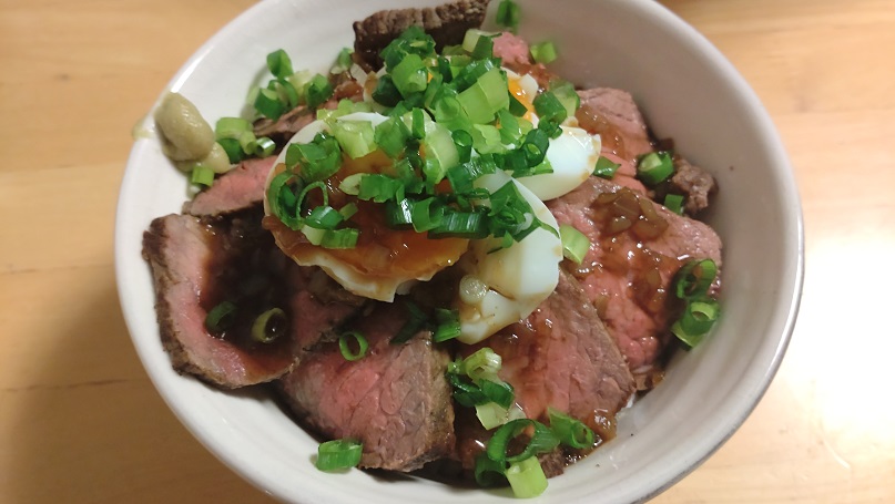 ローストビーフ丼