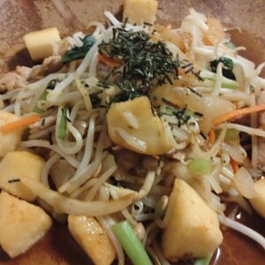 焦がし醤油香る！長いもと国産豚肉の甘辛炒め